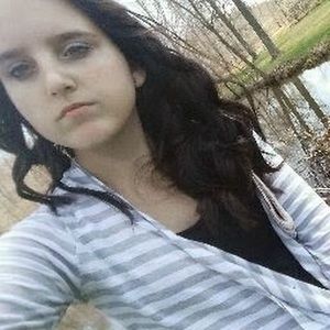 Meet your Posher, Cecily